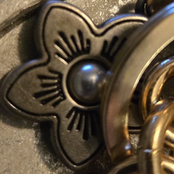 Coach Goldtone C Logo Tea Rose Flower Purse Bag Charm Keychain Rhinestone *flaw* - Picture 13 of 16